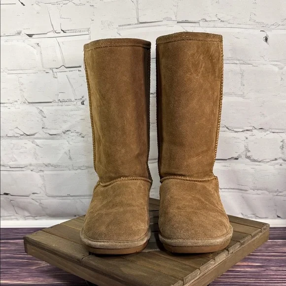 BearPaw Tan Suede Boots - Picture 5 of 10